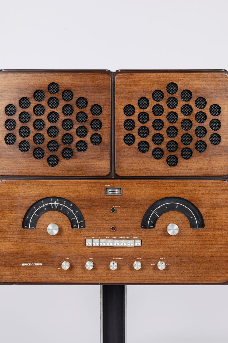 Achille e Pier Giacomo Castiglioni - Radiofonografo BR126, 1965, h 92x62x37 cm