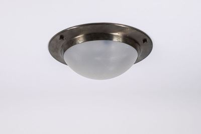 Plafoniera in ottone e plastica opalina