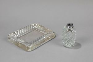 Pasacenere e accendino