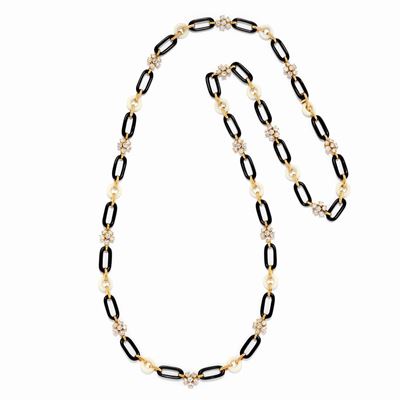 Collana in Oro Giallo 18k, Onice, Corallo Bianco e Diamanti.