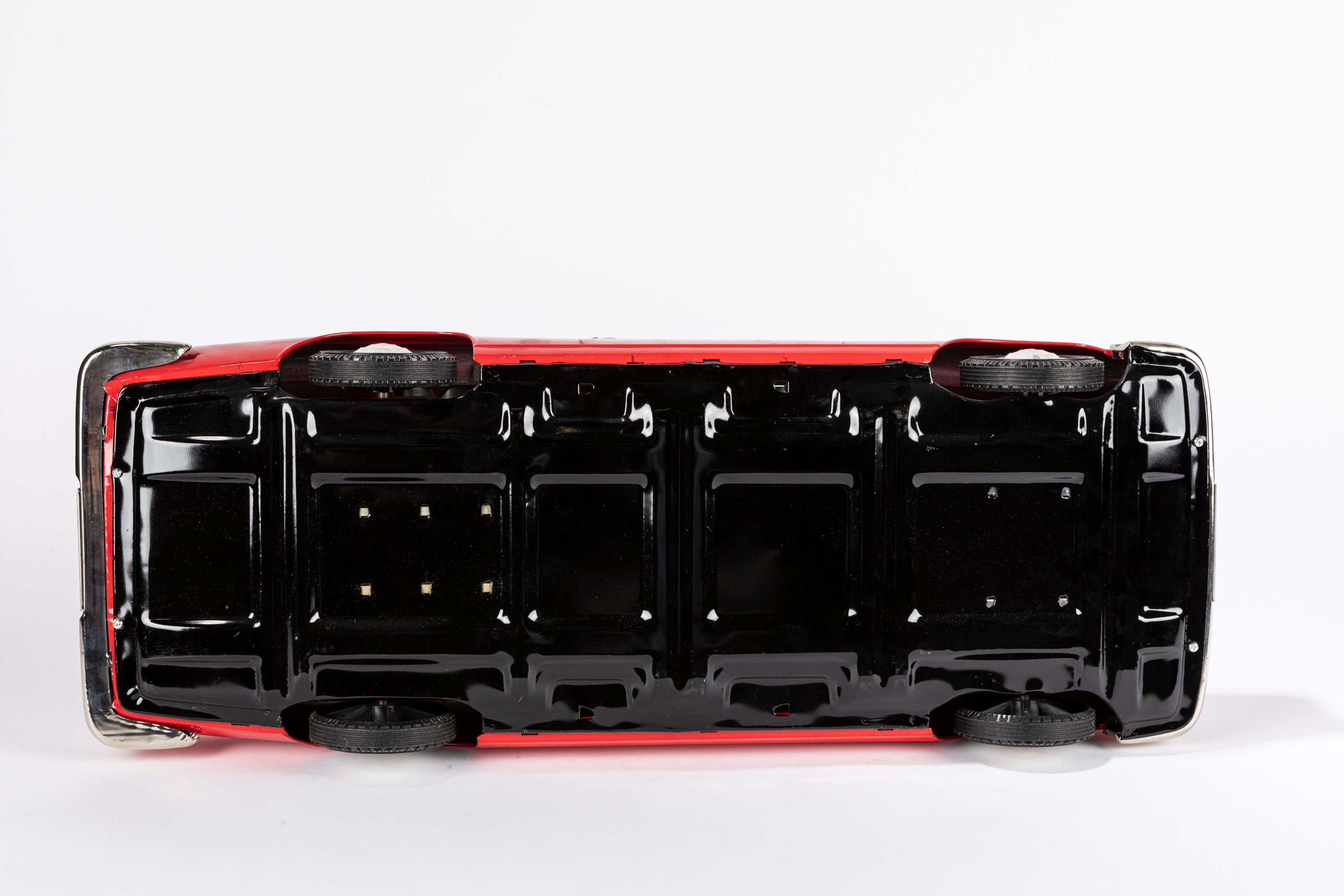 Auto modello Mercedes Benz 300 SE di grandi dimensioni