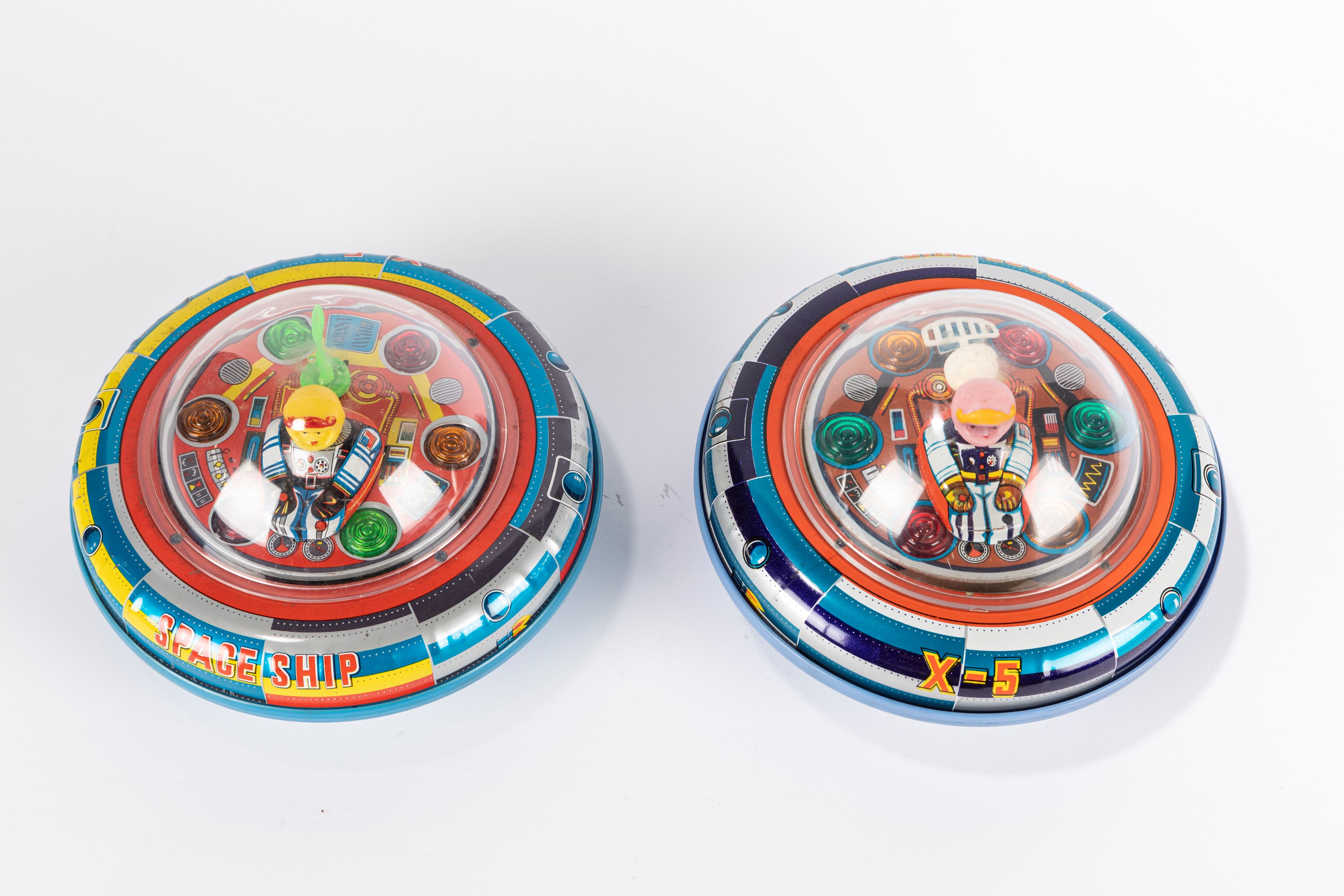 2 varianti di spaziali Space Ship X