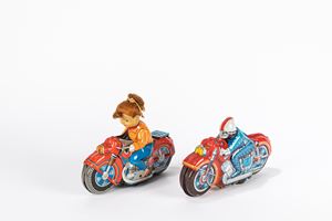 2 mechanismbikes Tin