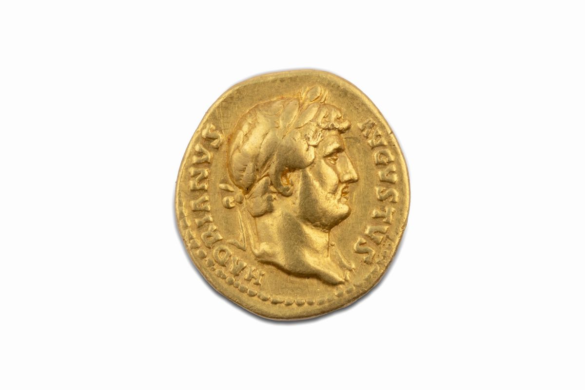 Impero Romano, Adriano, 117-138 D.C. - ADRIANO, Aureo con ritratto di Adriano a cavallo, 125-128 ...