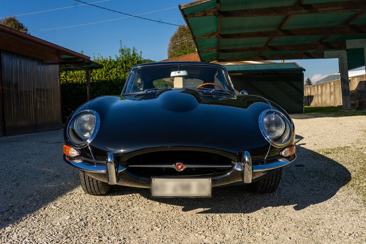 Jaguar - E-type