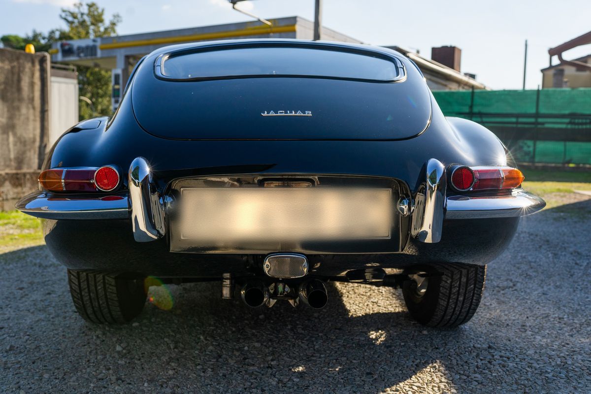 Jaguar - E-type