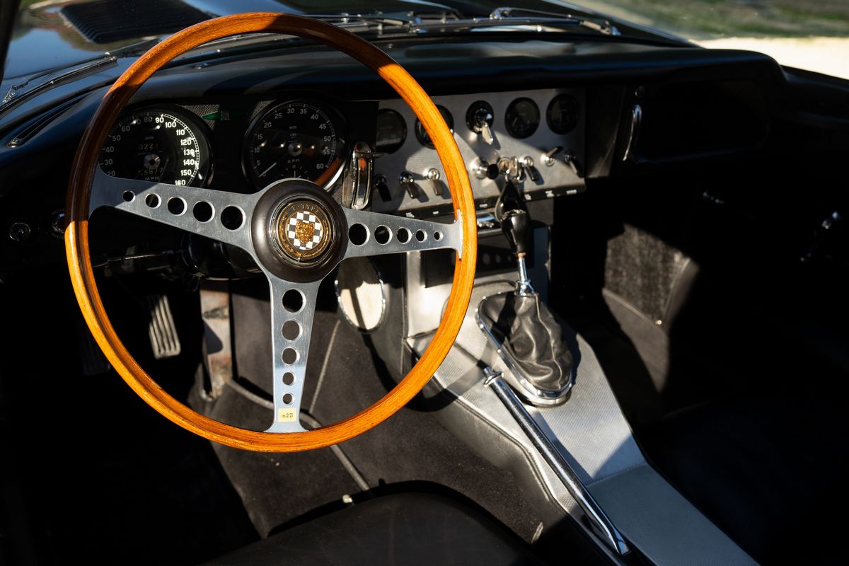 Jaguar - E-type