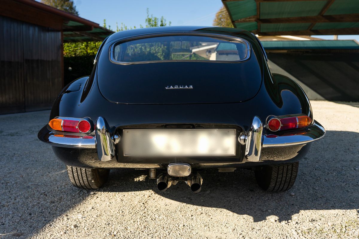Jaguar - E-type