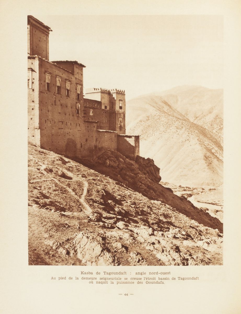 Henri Terrasse - Kasbas Berbères de l'Atlas et des Oasis. Les grands architectures de Sud marocai...