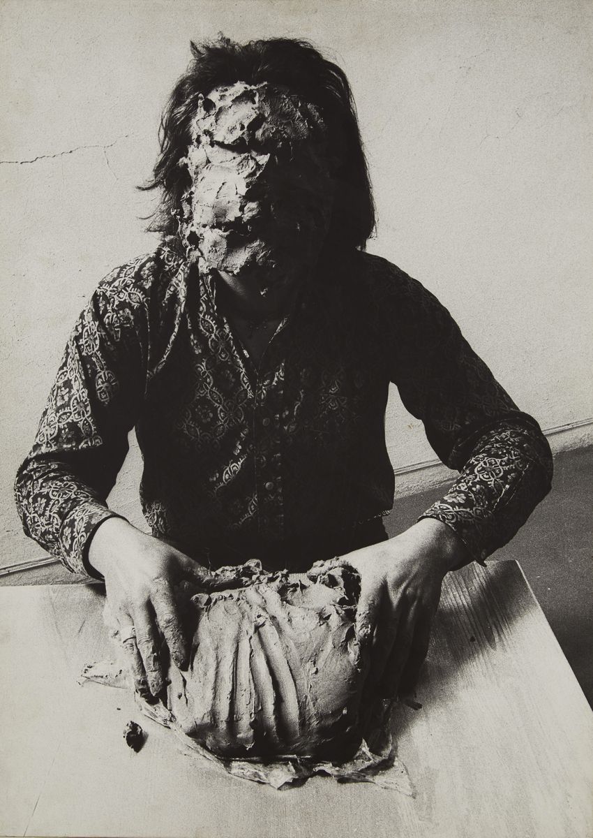 Eliseo Mattiacci - Rifarsi (1973), tre fotografie su tavola