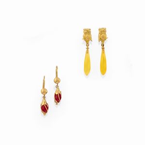 Two couple of 18k yellow gold and gemstone earrings, defects