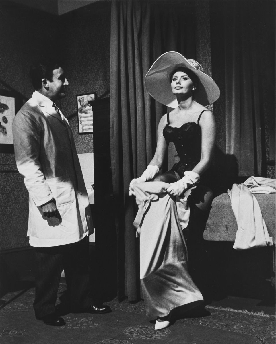 Pierluigi Praturlon - Sophia Loren in "la Miliardaria"