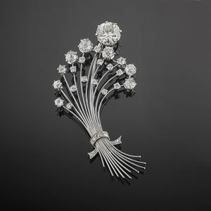 A 18K white gold and diamond brooch