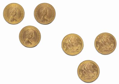 ELIZABETH II, Lotto di 3 sterline in oro, 1974