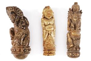 Impugnatura da kris (lotto di tre)