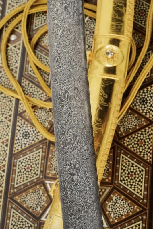 Saif di Presentazione con Fornimenti in Vermeil con Lama Antica