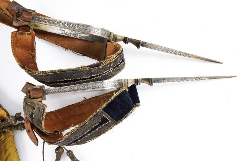 Bellissimo Ensemble di Fonde, Sproni e Sabretache