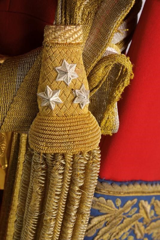 Uniforme di Gala Dell'ultimo Comandante della Guardia Nobile, Epoca Paolo Vi
