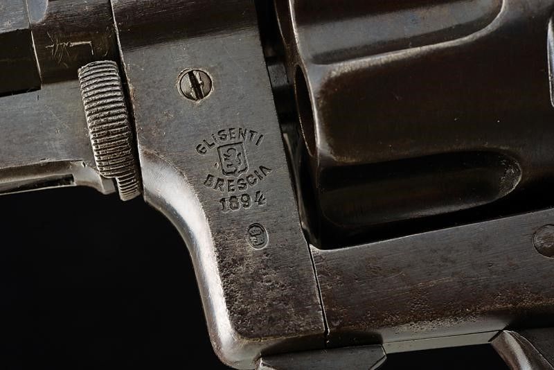 Revolver Bodeo Mod. 1889 da Ufficiale