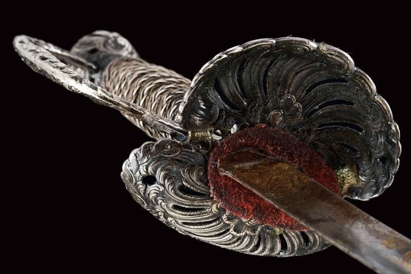Bello Spadino con Fornimento in Argento