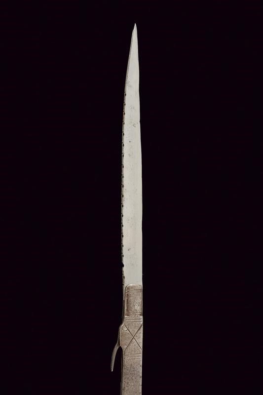 Lungo e Raro Coltello Pieghevole