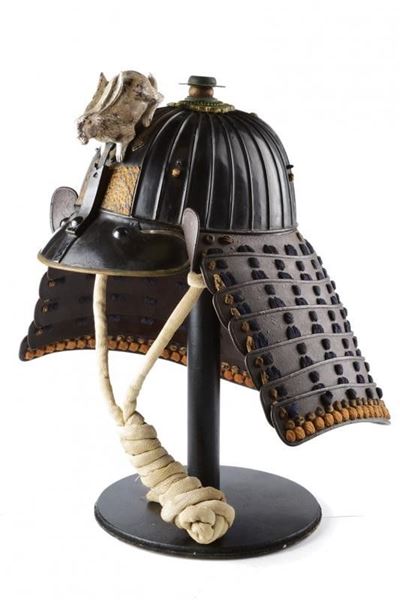 Suji Kabuto in Ferro con Certificato Nihon Bugu-kacchu Hozon-kennkyu-kai