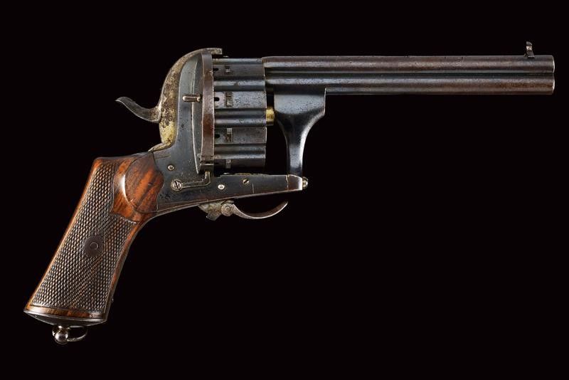 Raro Revolver a Spillo a Venti Colpi e Canne Sovrapposte