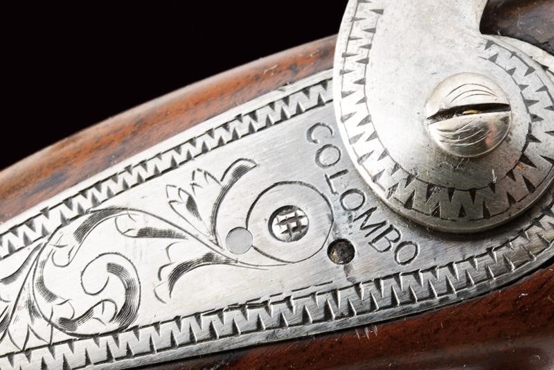 Paio di Rare Pistole Sovrapposte a Luminello di Colombo