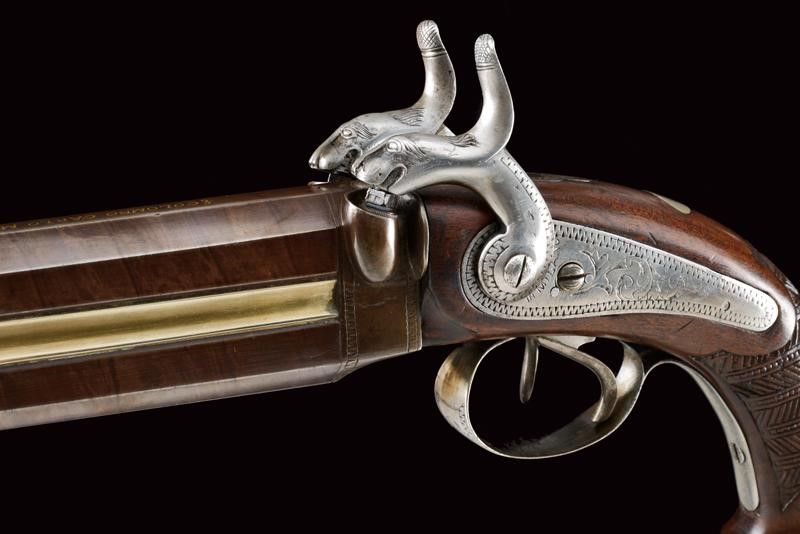 Paio di Rare Pistole Sovrapposte a Luminello di Colombo