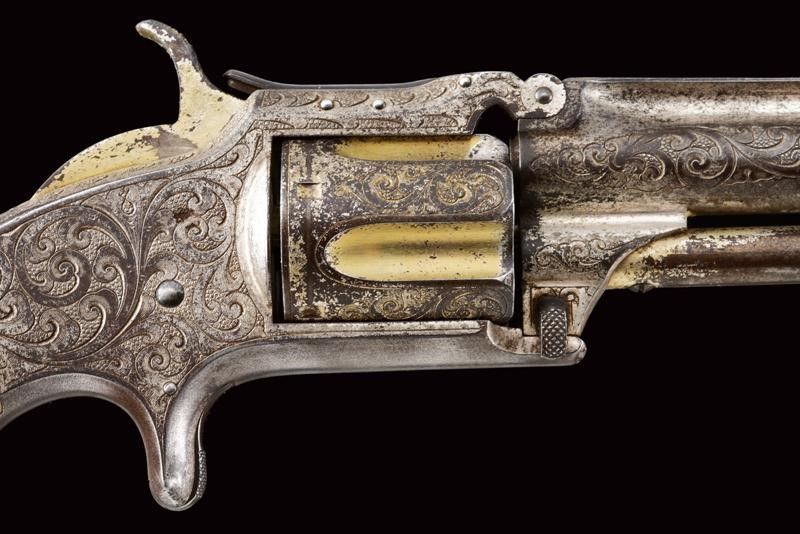 Due S&w Model No. 1-1/2 Second Issue Revolver Incisi in Cassetta