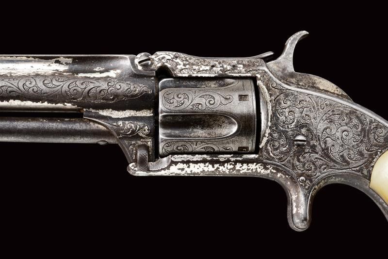 Due S&w Model No. 1-1/2 Second Issue Revolver Incisi in Cassetta