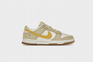 Nike Dunk Low Lemon Drop (W) / Size US 10