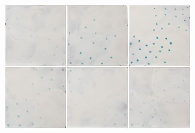 Lotto di sei piastrelle in ceramica
