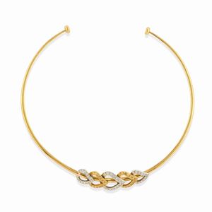  - Collana con diamanti