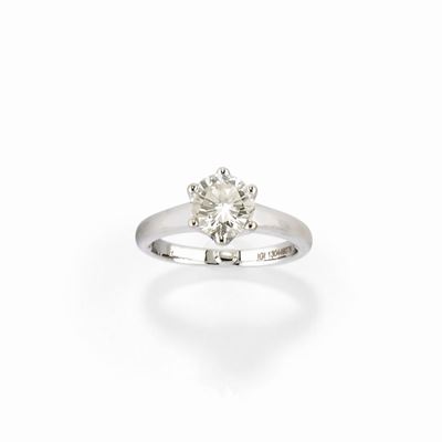 Anello con diamanti, oro bianco 18k, ct 1,36