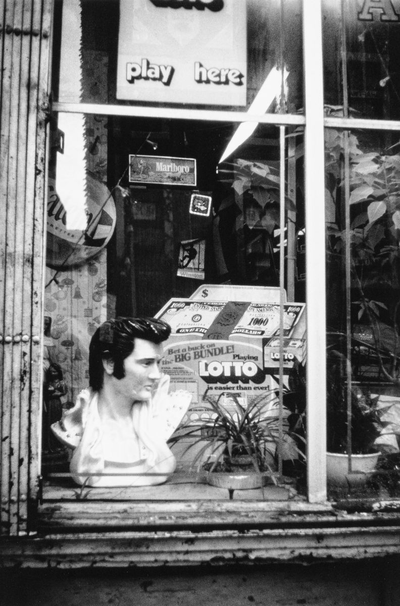 Ugo Nespolo - Solo immagini - Dieci stampe alla gelatina ai sali d'argento