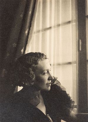 Alban Aram - Untitled (Female portrait)