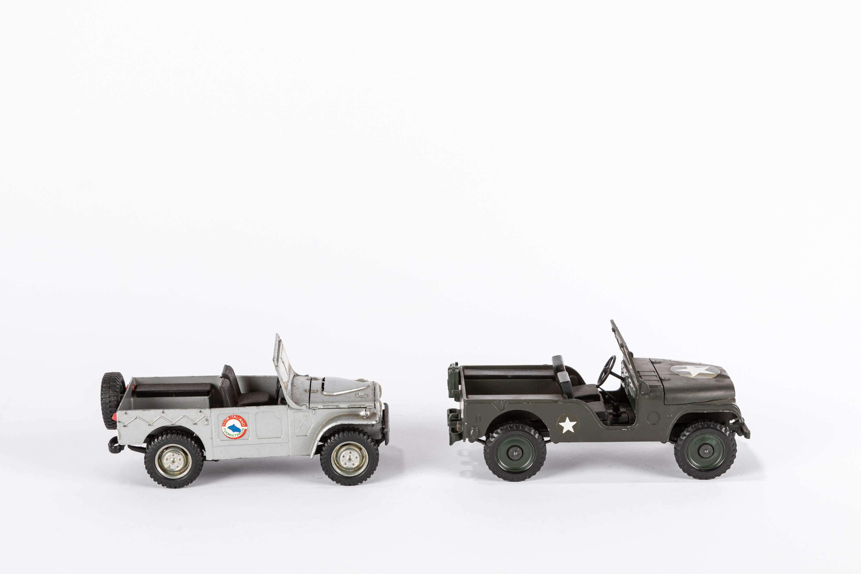 Mebetoys - Giocattoli d'epoca, due jeep in metallo