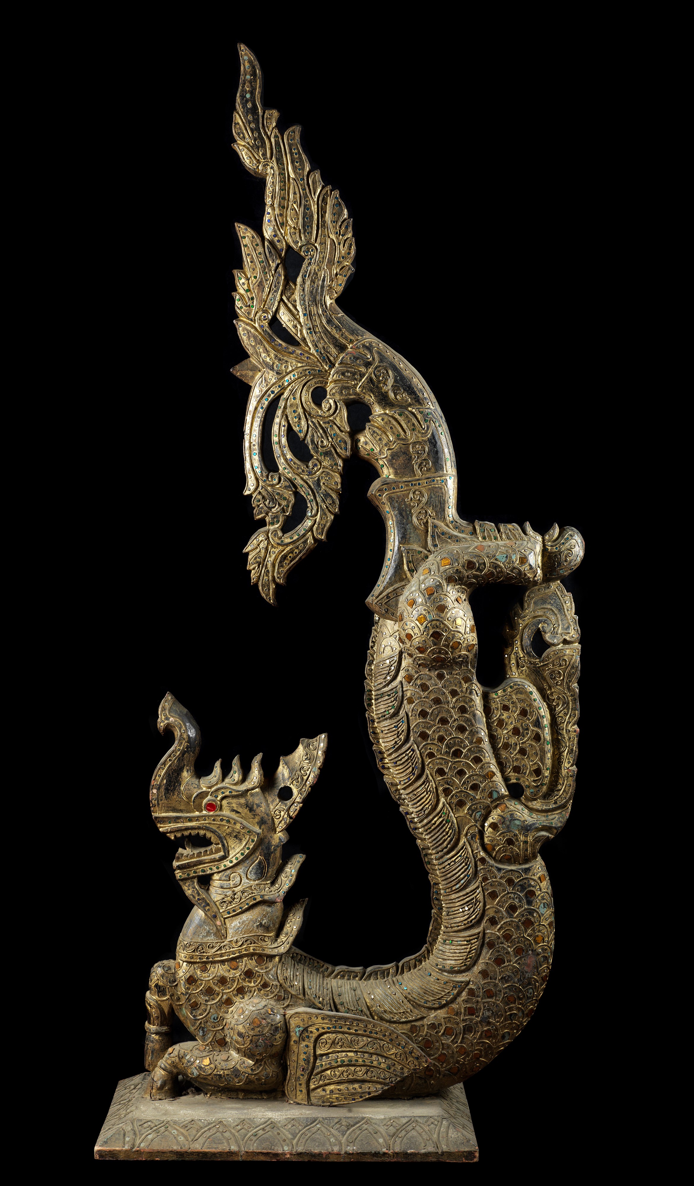 Coppia di Grandi Sculture a Guisa di Dragoni. Sud Est-asia/thailandia, Fine Secolo XIX