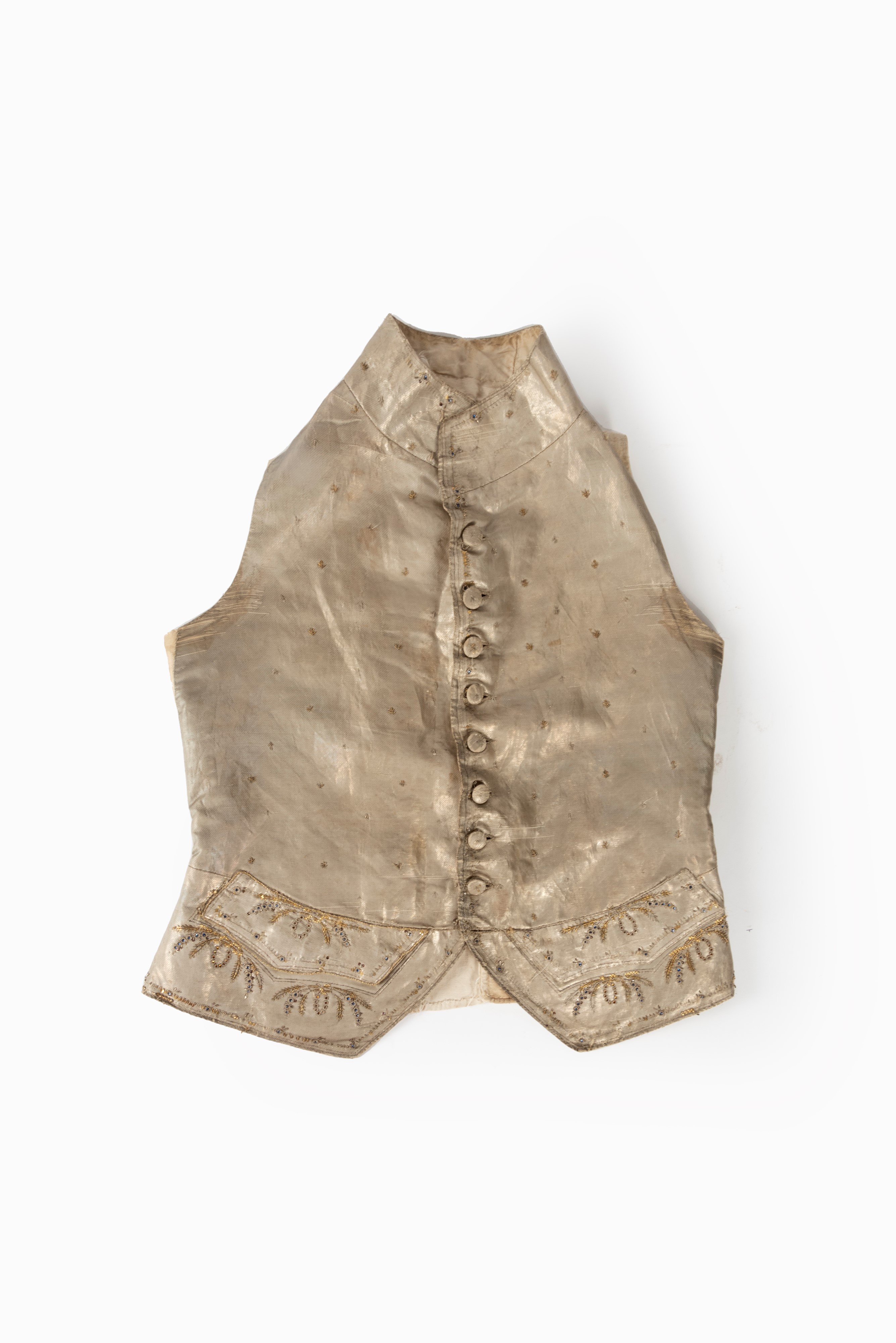 Lotto Composto da Due Gilet in Seta Ricamata, Secolo XVIII, e un Gilet in Broccato, Secolo XIX