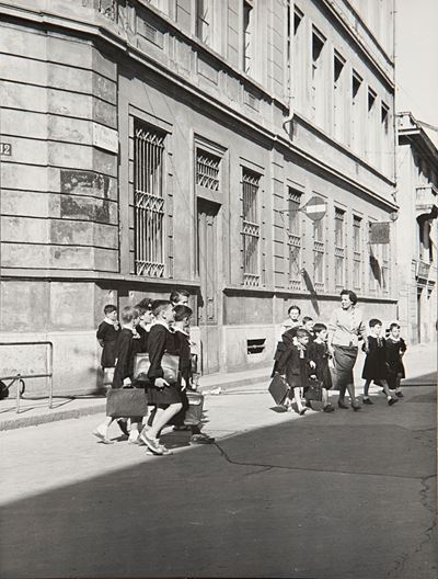 Senza Titolo (scolari in Via S. Vincenzo a Milano)