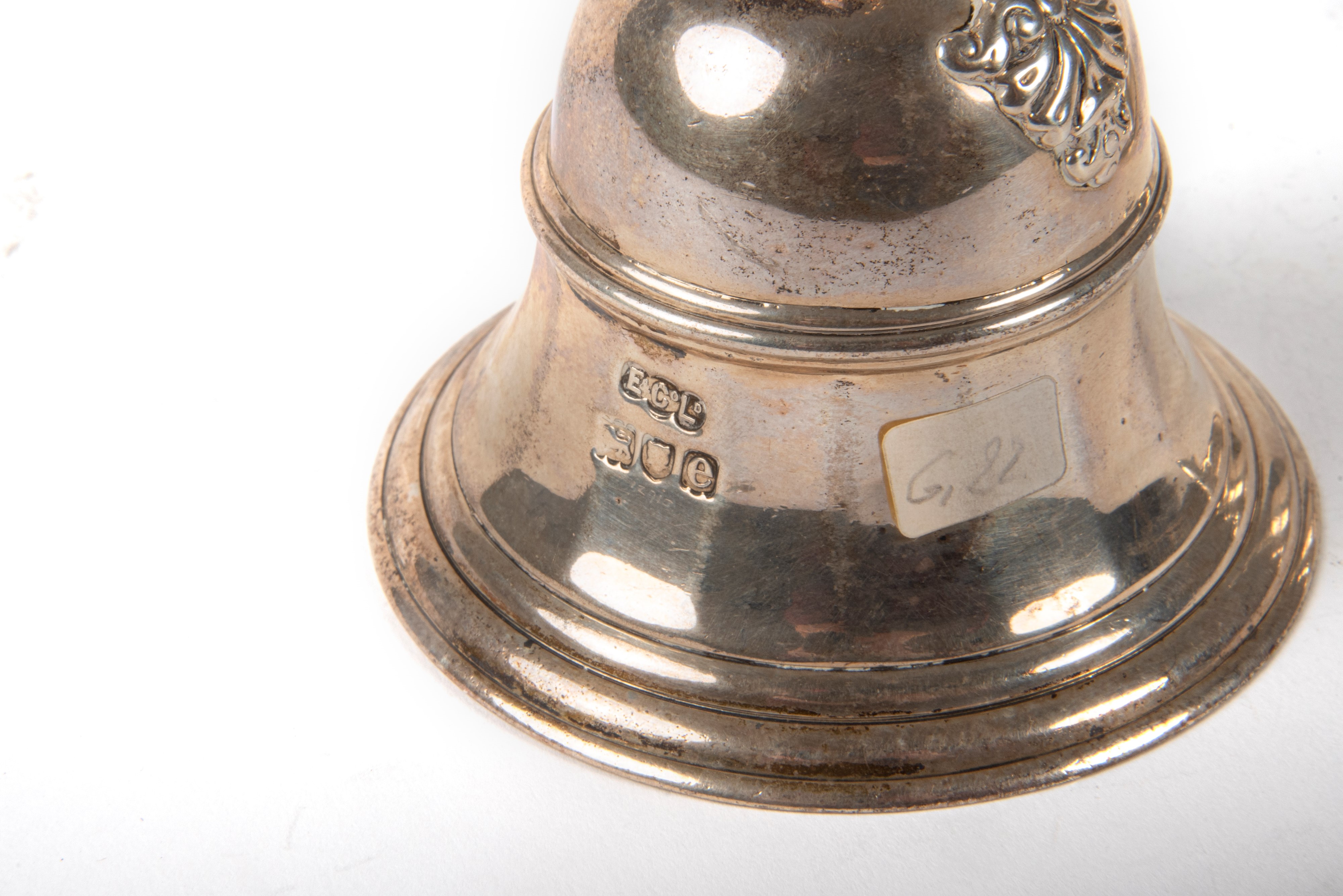 Due Campanelli in Argento, Londra, Inghilterra Inizi Secolo XX