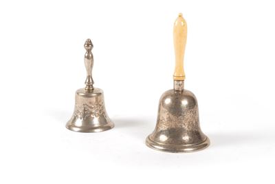 Due Campanelli in Argento, Londra, Inghilterra Secolo XX