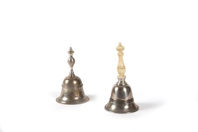 Due Campanelli in Argento, Londra, Inghilterra Inizi Secolo XX