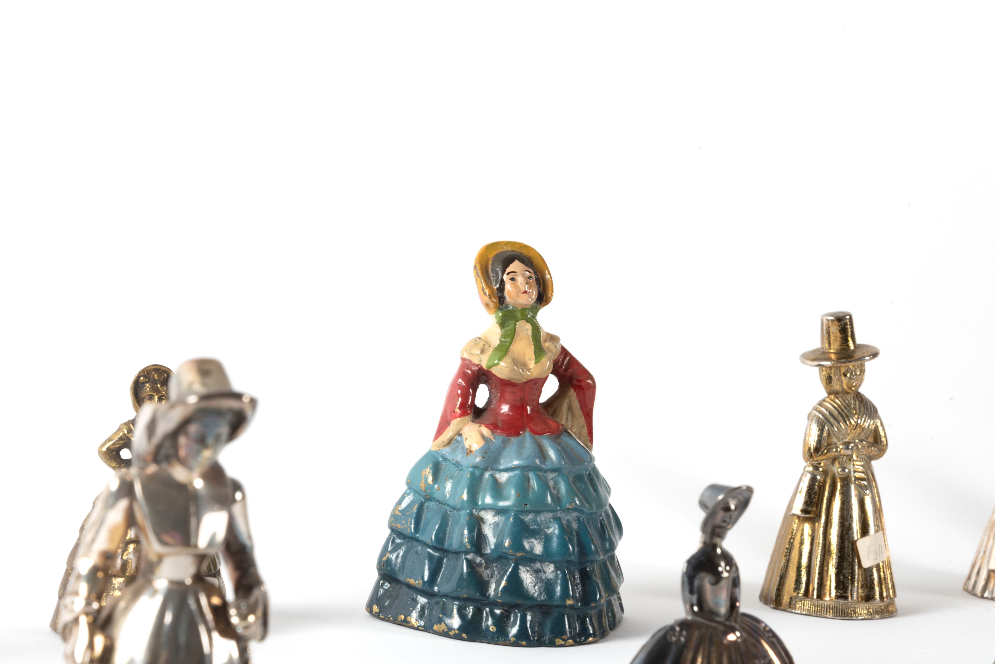Lotto Composto da Diciannove Campanelli in Bronzo Dorato, Argentato e Policromo, Secolo XX