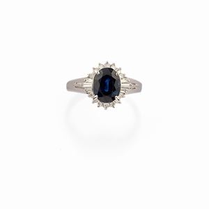  - Anello con zaffiro