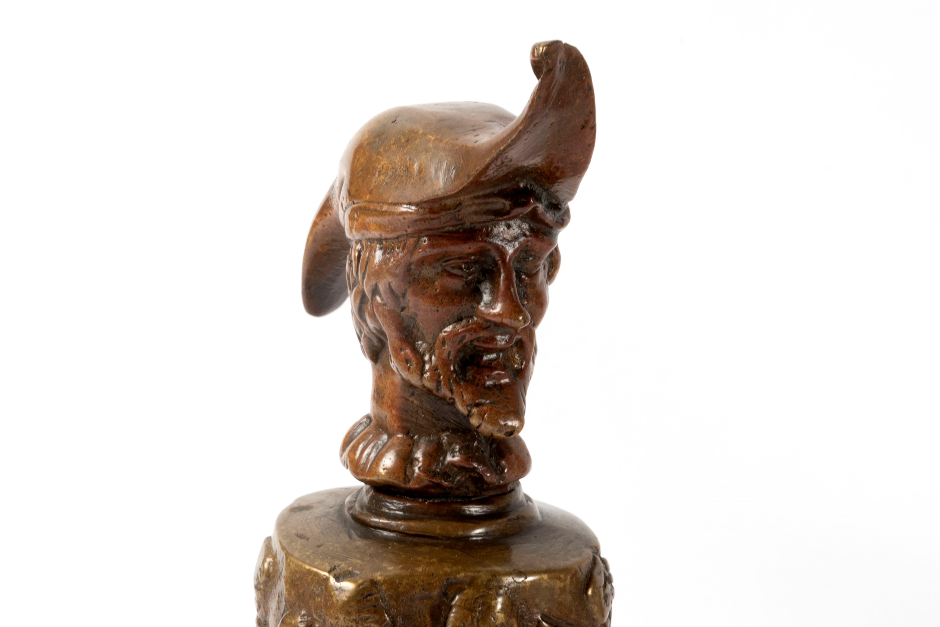 Lotto Composto da Otto Campanelli in Metallo e Legno, Inizio Secolo XX