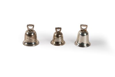 Lotto Composto da Tre Campanelli in Argento, Inghilterra Inizi Secolo XX