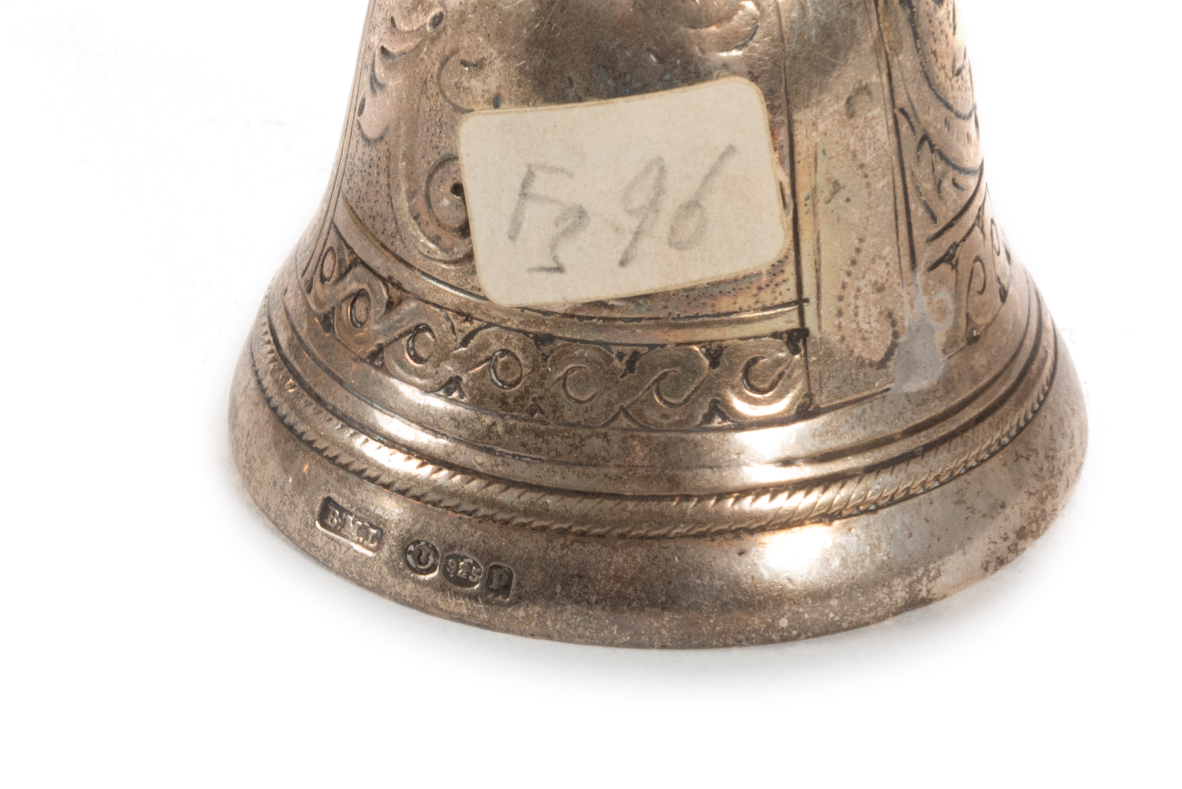 Lotto Composto da Sedici Campanelli in Argento Sterling, Secoli XIX - XX