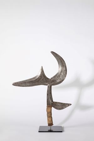 Throwing knife